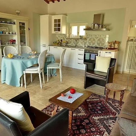Giusi & Dario's Villa Cortona